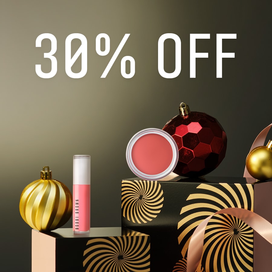 Close up of Bronzer with powder background